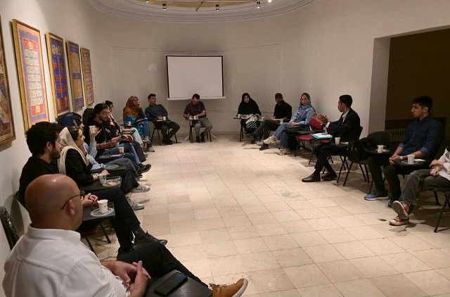 برگزاری نشست هم افزایی در مرکز رشد و کار آفرینی